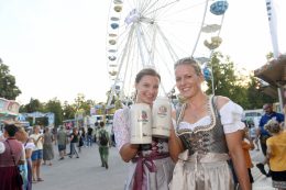 Besuch auf dem Erdinger Herbstfest der Erdinger Alkoholfrei Profi Athleten