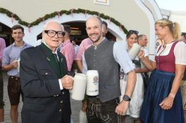Besuch auf dem Erdinger Herbstfest der Erdinger Alkoholfrei Profi Athleten