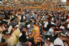 2022-09-18-gauna-wiesn-trachten--und-schtzenzug-162-of-3071jpg_52379996010_o