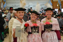 2022-09-18-gauna-wiesn-trachten--und-schtzenzug-379-of-3071jpg_52379998615_o
