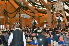 2022-09-18-gauna-wiesn-trachten--und-schtzenzug-404-of-3071jpg_52379813338_o