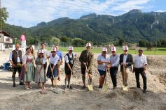 aschau spatenstich sporthalle01