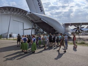 ee85219d-aa52-4c71-9b27-f7982b98b4ae