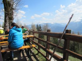 Almenrunde unter der Rauhen Nadel