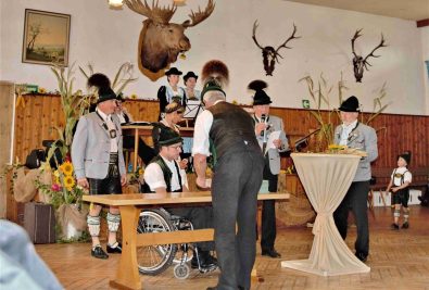 kl-04 Vorbereitung der Ehrungen