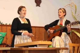 kl-08 Griesstätter Sängerinnen