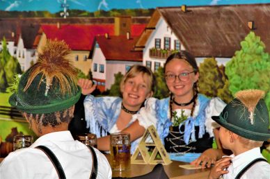 kl-28 Bierfuizlturm bauen