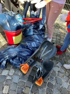 Rama Dama 202211_23_ALGrundschule_Müllberg Elisabeth Roider Klasse 4c (002)