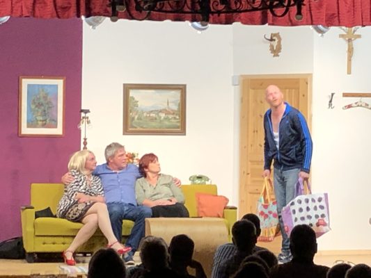 Theater Hittenkirchen 2022 Hell (9)