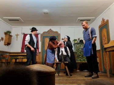 d8f8fc77-3ef1-4997-b4aa-1536b8cf2a7c