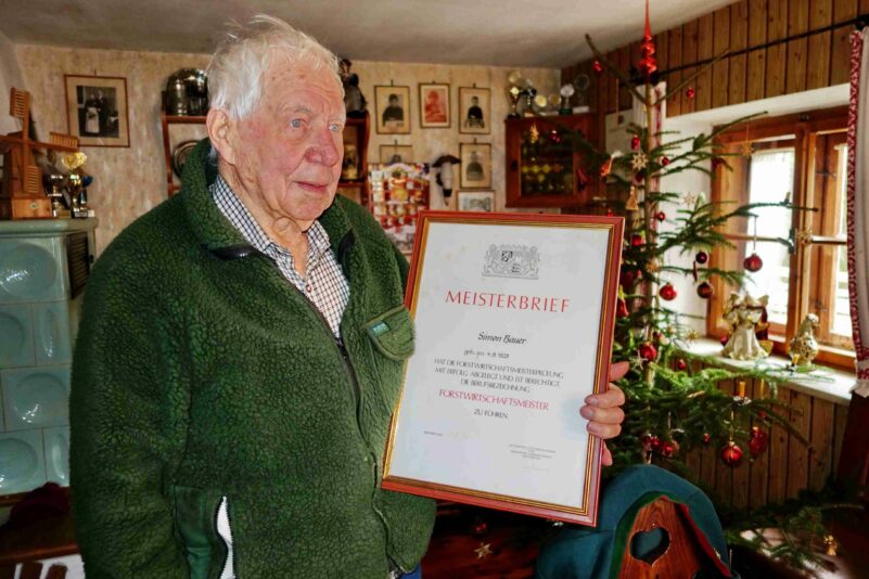 kl-Bauer mit Meisterbrief