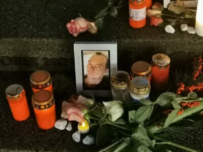 649367d7-50c3-484d-81f1-dc8ff0094203