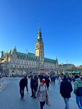 73806054-0b93-4dd9-aef0-4f89558d8092