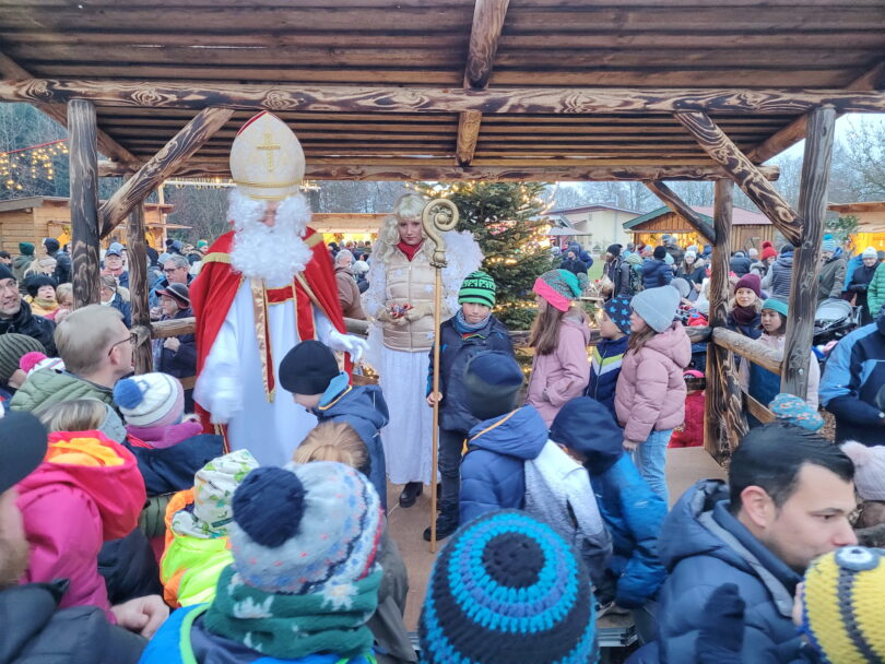 Nikolaus besuchte Eggstätter Weihnachtsmarkt Samerberger Nachrichten