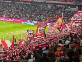 mit Fanclub "13 Hoeslwanger" in der Arena