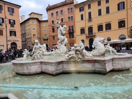 89993531-7b8a-43a4-b833-0329b9b31420