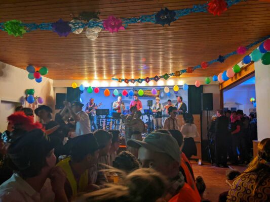 Faschingskranzl Hittenkirchen (1)_aufgehellt