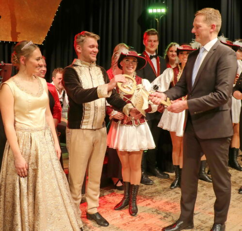 aschau krönungsball03