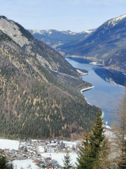 19e1642f-8fff-4880-b4d0-113ad958620c