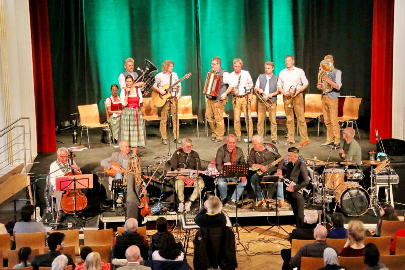 1Mittelmeer-Orchester