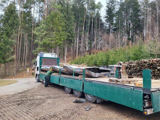 Fischbauchklappe Abtransport