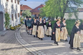 2dd0a568-4880-4732-a7d3-412836ab9535