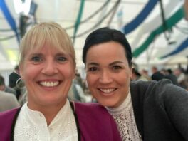 8b45416b-5aff-4088-a460-53e8045488f2