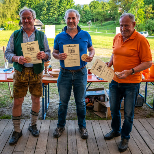 Sieger-Senioren-1280741