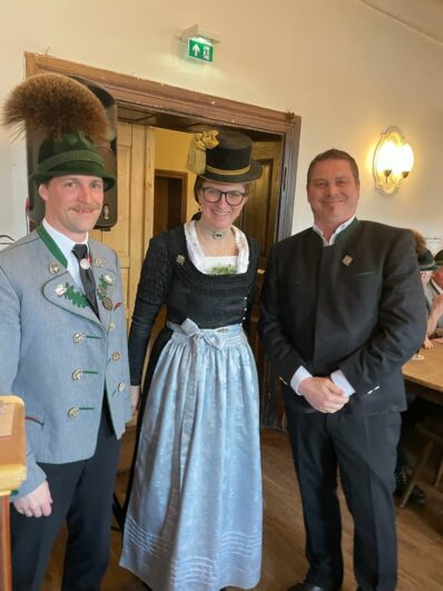 f35b6b8a-d7b9-4fa6-bd0a-ddc3300733c1