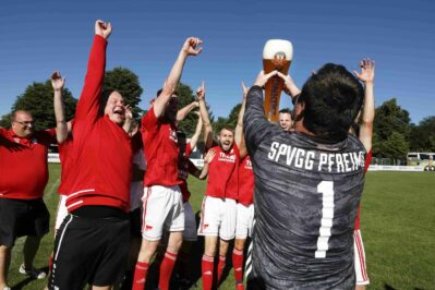 kl-ERDINGER Meister-Cup 2022_Landesfinale_1. Platz Herren SpVgg Pfreimd (2)_@Birgit Gleixner