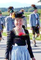 1Veronika Daxlberger-Ascher