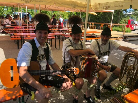 1ec44f7a-3317-412e-a274-5b09df7e51bb