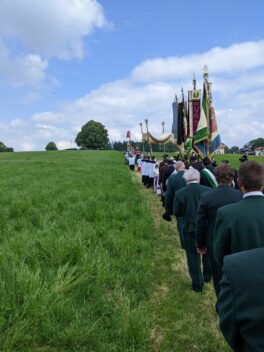 2f390ded-0175-4a48-a691-6829f4ab3af0