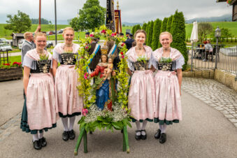 Fronleichnam-Rossholzen-1300533