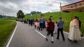 Fronleichnam-Rossholzen-1300594