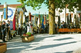 Totengedenken_FahnenDSCF4867