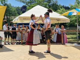 aa974699-eab0-470a-bcab-0ee44d8598b5