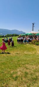 e8b41492-1256-4a2c-9892-5b32e8e5ab8e