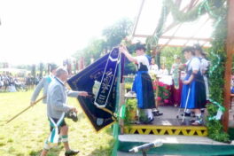 kl-1FahnenbandEggstätt