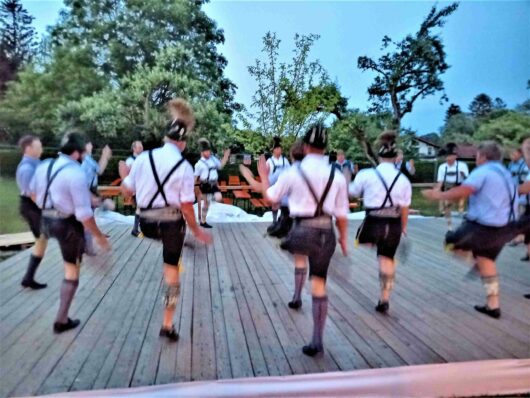 kl-IMG_20230617_213941_678_Gemeisnschaftsplattler