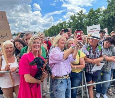 kl-d89bee48-cbd2-406c-87ab-d32a522a4c90