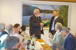 1Genusskiste für Landrat