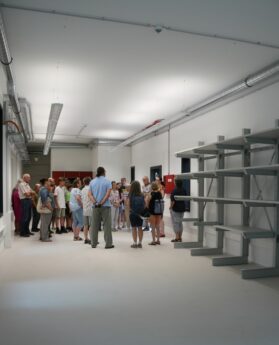 4 Tag der offenen Tür_Führung_Multifunktionsraum_150