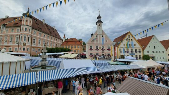 Gredinger Trachtenmarkt 2023 (1)