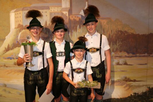 aschau tv na sechs vereine03