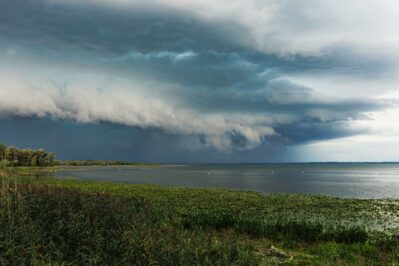 AktNatBeo-230826-ah-36-Unwetter ueber der Hirschauer bucht 26.8.. (2)