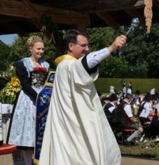 Foto 5 Segnung Fahnenband (4)