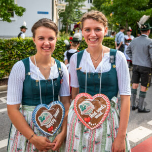 O‘zapft is! Das 162. Rosenheimer Herbstfest ist eröffnet