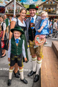 O‘zapft is! Das 162. Rosenheimer Herbstfest ist eröffnet