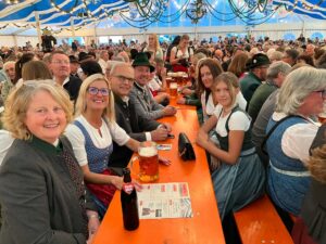 Besuch Aiwanger: Aschauer Festzelt voll besetzt